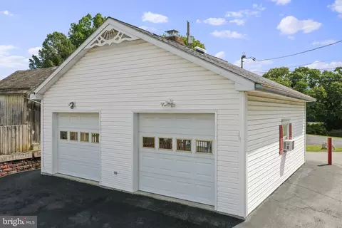 25 W Water St, Smithsburg, MD 21783 photo 20