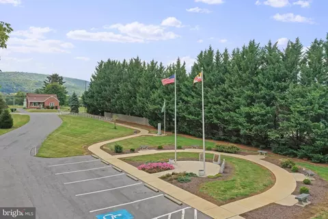 25 W Water St, Smithsburg, MD 21783 photo 74