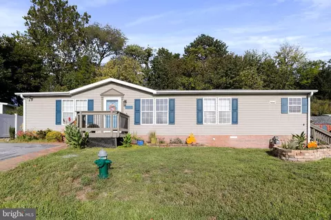 16224 Mcgregor Dr, Hagerstown, MD 21740