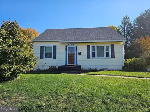 1220 Wayne Ave, Hagerstown, MD 21742