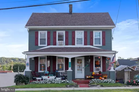 133-135 W High St, Hancock, MD 21750