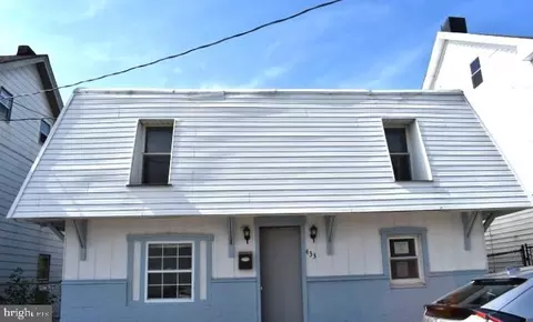 433 Carrolton Ave, Hagerstown, MD 21740