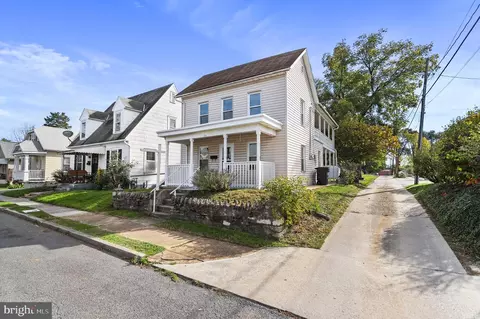 938 Spruce St, Hagerstown, MD 21740