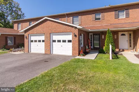 70 Johnson Ter, Smithsburg, MD 21783 photo 2
