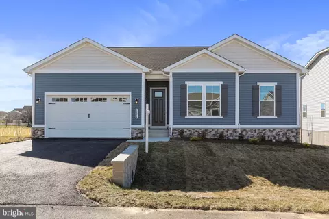 10014 Wilkes Dr, Williamsport, MD 21795