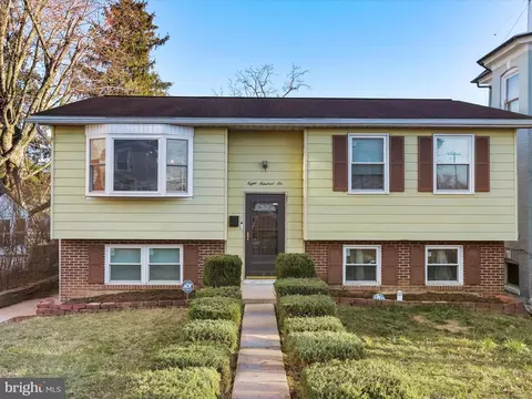 806 Dewey Ave, Hagerstown, MD 21742