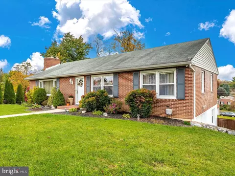 18538 Indian Cottage Rd, Hagerstown, MD 21742