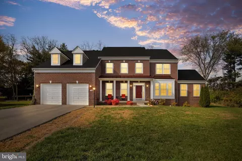 19000 Mount Maple Ct, Hagerstown, MD 21742
