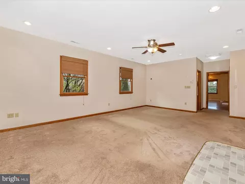 22441 Cave Hill Rd, Smithsburg, MD 21783 photo 33