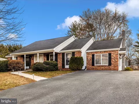 22441 Cave Hill Rd, Smithsburg, MD 21783 photo 3