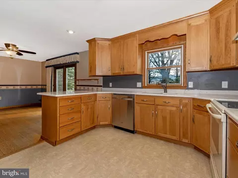 22441 Cave Hill Rd, Smithsburg, MD 21783 photo 22
