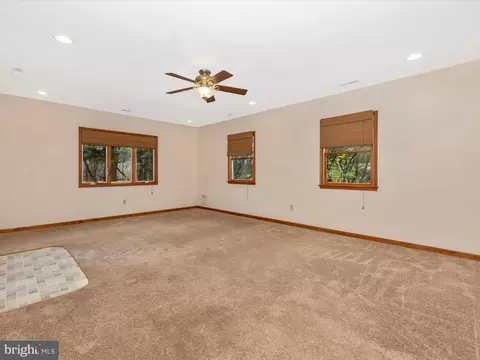 22441 Cave Hill Rd, Smithsburg, MD 21783 photo 28