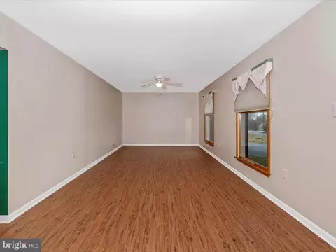 22441 Cave Hill Rd, Smithsburg, MD 21783 photo 12