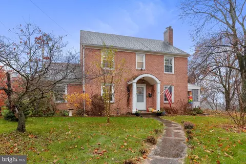 14 N Church St, Hancock, MD 21750