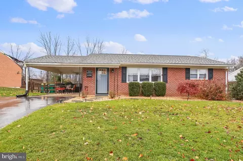 11535 Englewood Rd, Hagerstown, MD 21740