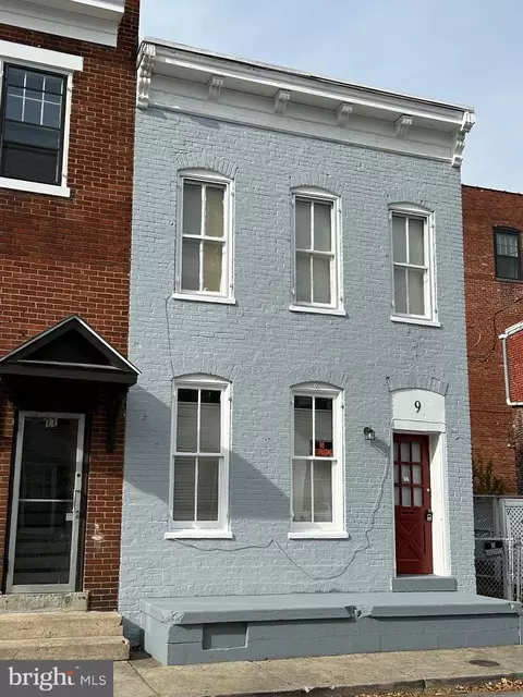 9 Madison Ave, Hagerstown, MD 21740