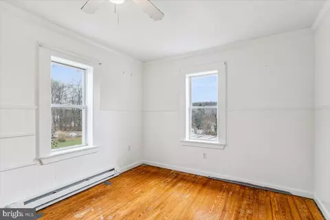 25514 Military Rd, Cascade, MD 21719 photo 17