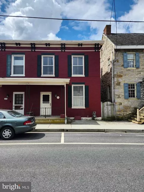 11 E Baltimore St, Funkstown, MD 21734 photo 2