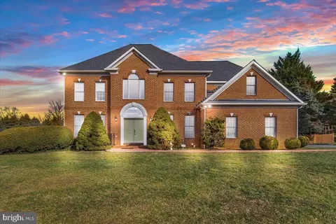 20332 Ayoub Ln, Hagerstown, MD 21742