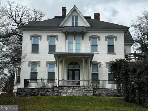 457 N Potomac St N, Hagerstown, MD 21740