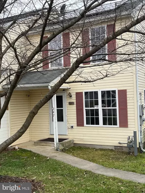 247 Merrbaugh Dr, Hagerstown, MD 21740