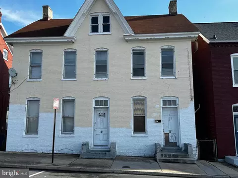 32 S 34 S Cannon Ave, Hagerstown, MD 21740