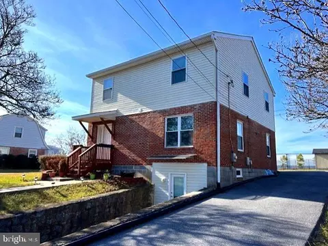 14002 Pennsylvania Ave, Hagerstown, MD 21742