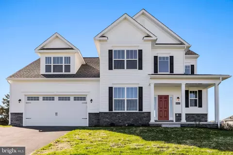 18937 Amesbury Rd, Hagerstown, MD 21742