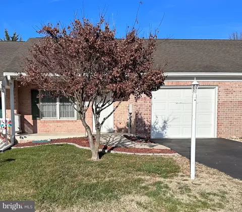 712 Marathon Dr, Hagerstown, MD 21740