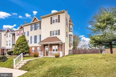 612 Picadilly Dr, Hagerstown, MD 21740