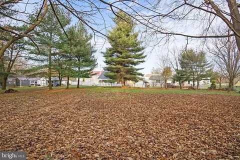 12016 Wolfsville Rd, Smithsburg, MD 21783