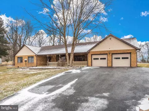 4903 General Gordon Cir, Sharpsburg, MD 21782