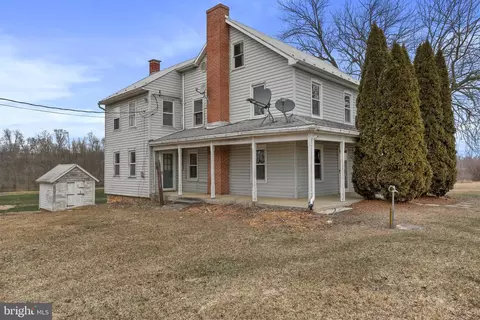 13734 Poplar Grove Rd, Hagerstown, MD 21742