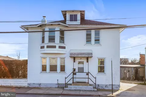 Exterior - 25 E Baltimore St, Hagerstown, MD 21740 photo 12 of 20