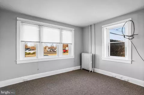 Bedroom - 25 E Baltimore St, Hagerstown, MD 21740 photo 1 of 5