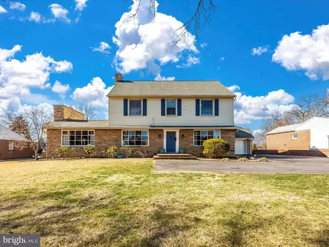 1427 Potomac Ave, Hagerstown, MD 21742