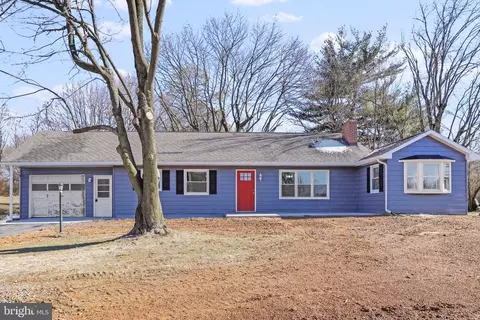 8729 Sharpsburg Pike, Fairplay, MD 21733