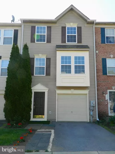 926 Monet Dr, Hagerstown, MD 21740