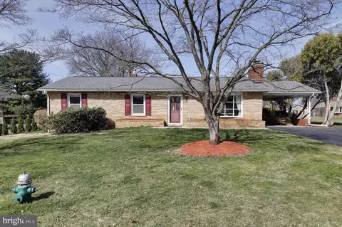 22141 Holiday Dr, Smithsburg, MD 21783 photo 1