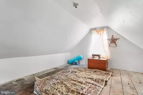 Bedroom - 237 Summit Ave, Hagerstown, MD 21740 photo 6 of 6