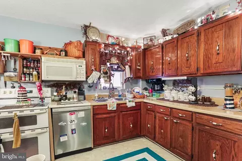 Kitchen - 237 Summit Ave, Hagerstown, MD 21740 photo 1 of 1