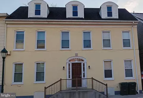 63 E Antietam St, Hagerstown, MD 21740