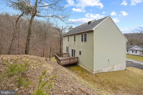 Exterior - 10 Sable Run Rd, Hancock, MD 21750 photo 11 of 12