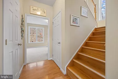 Entry Way - 10 Sable Run Rd, Hancock, MD 21750 photo 4 of 6