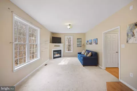 Living - 10 Sable Run Rd, Hancock, MD 21750 photo 1 of 4