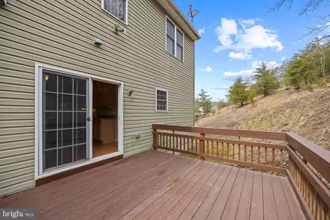 Exterior - 10 Sable Run Rd, Hancock, MD 21750 photo 9 of 12