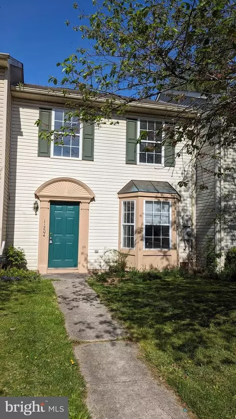 11204 Robins Glenn Dr, Hagerstown, MD 21742