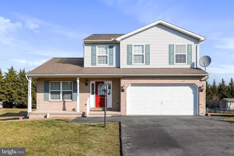 17834 Justice Ct, Hagerstown, MD 21740