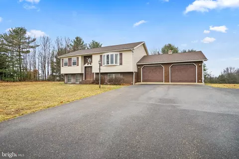 14918 Heavenly Acres Rdg, Hancock, MD 21750