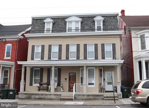 130 S 132 S Mulberry St, Hagerstown, MD 21740